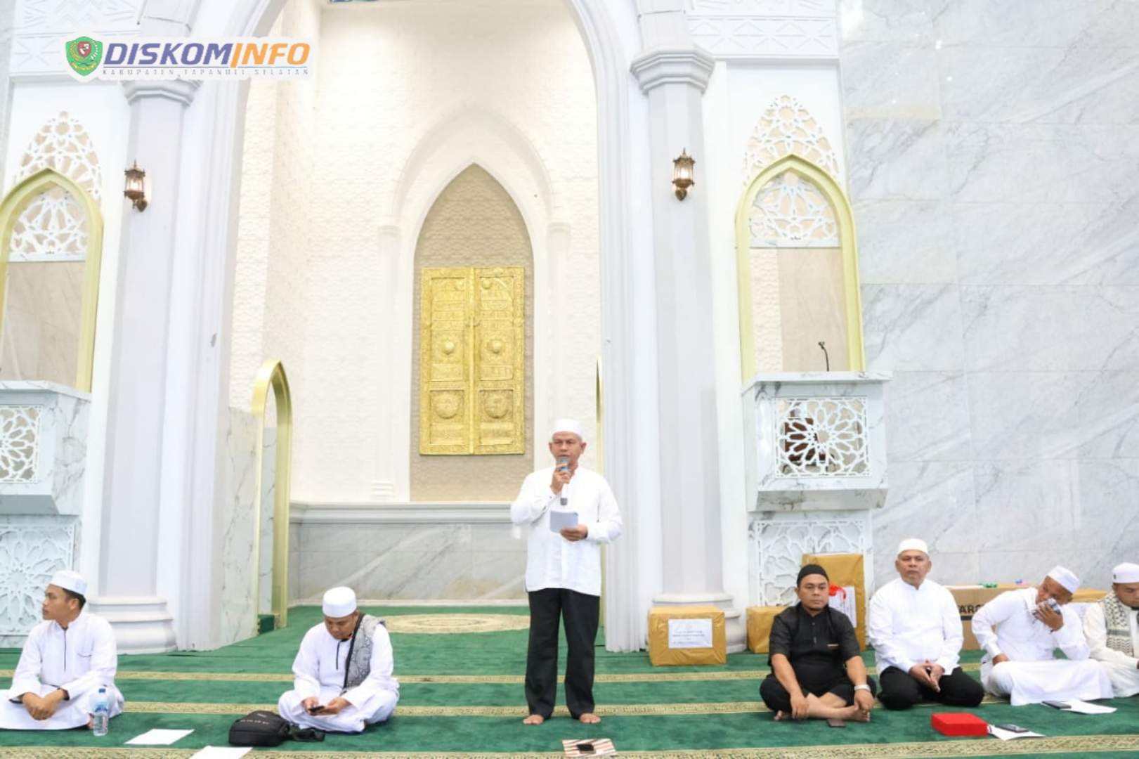 Bupati Tapsel Doakan Peserta Pengajian Akbar Segera Menjadi Tamu Allah