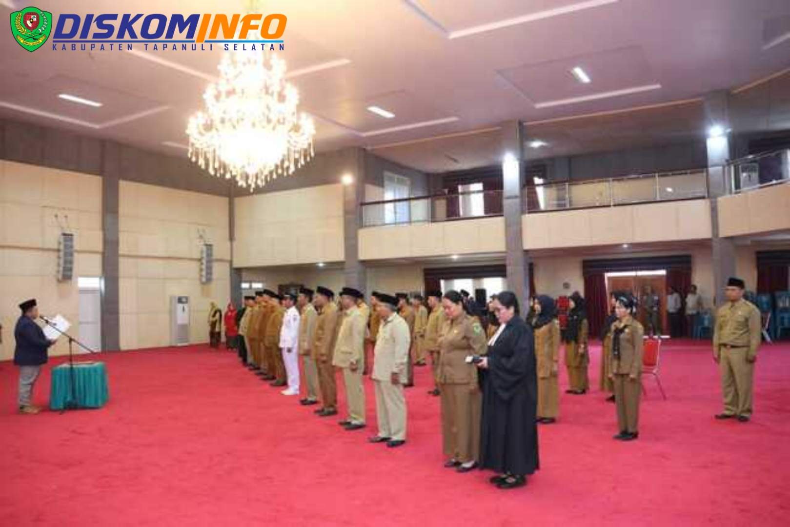 Bupati Tapsel Lantik 35 Pejabat Pimpinan Tinggi Pratama, Administrator, Pengawas dan Kepsek