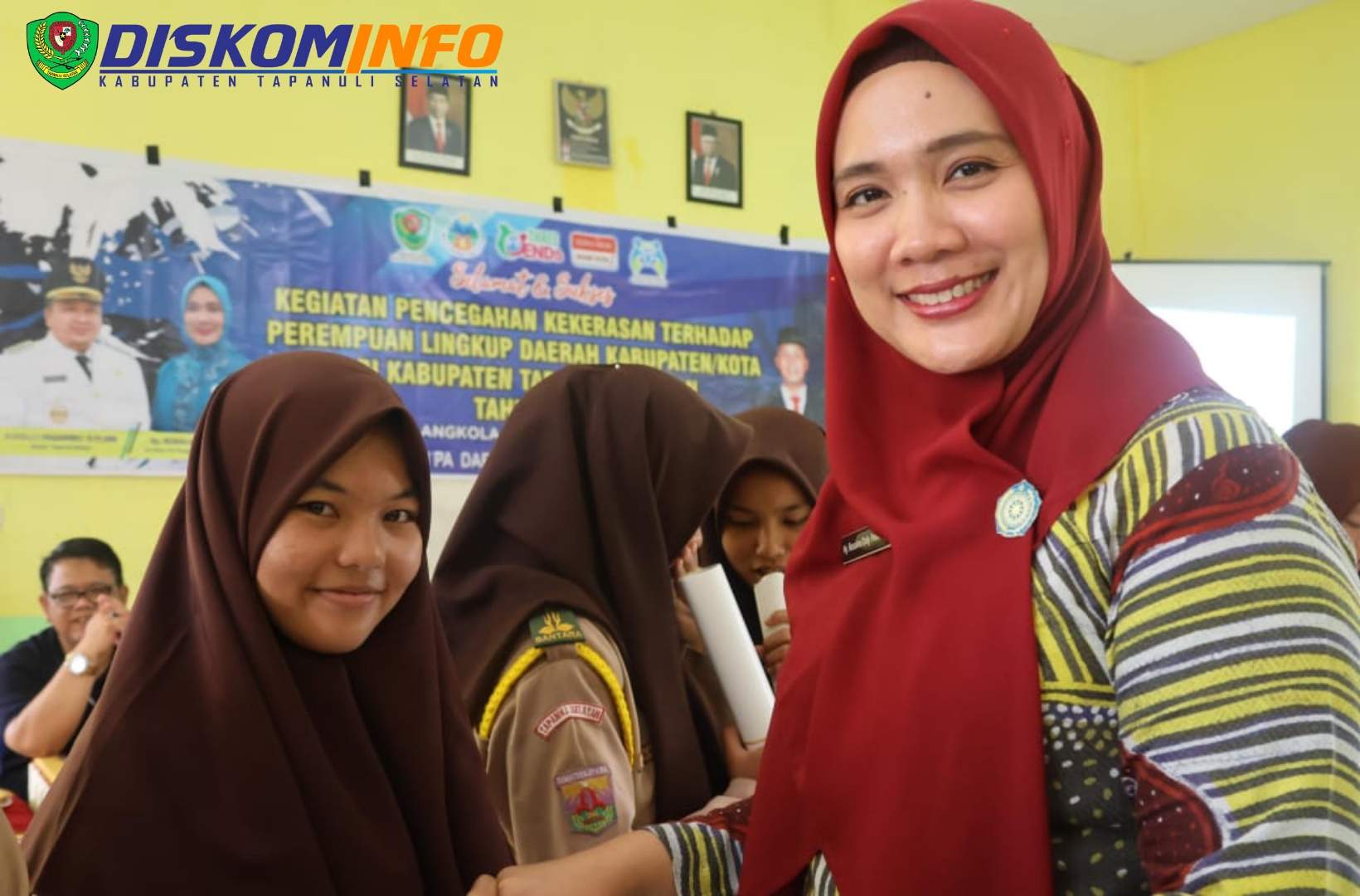 Ketua TP PKK Tapsel Ajak Perempuan Pandai Jaga Diri dan Jangan Terpengaruh Hal Buruk