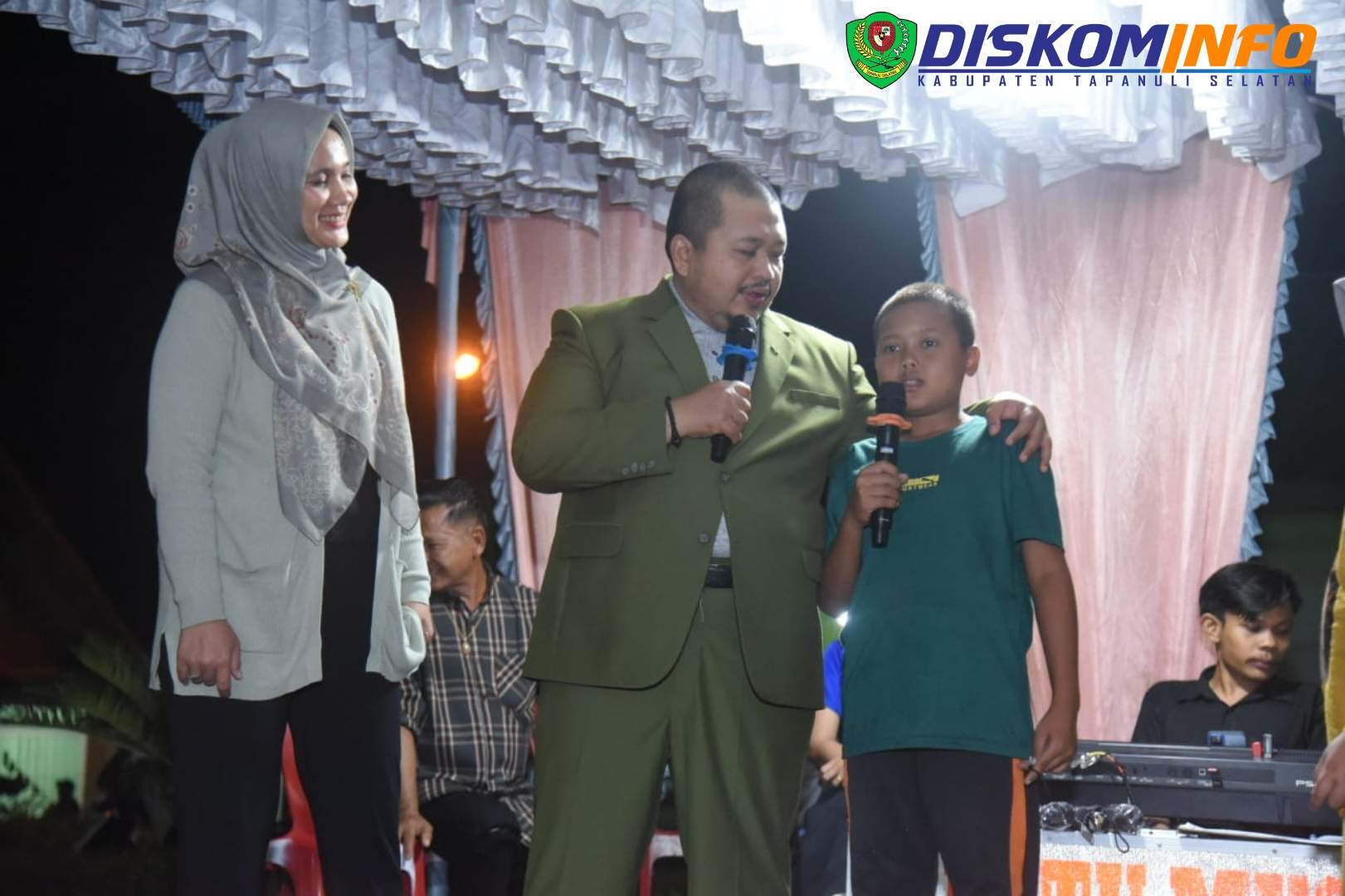 Bupati Tapsel Senang dan Bangga Akan Peran Serta NNB Sapanusunan Atas Dibentuknya Seni Tari dan Drama