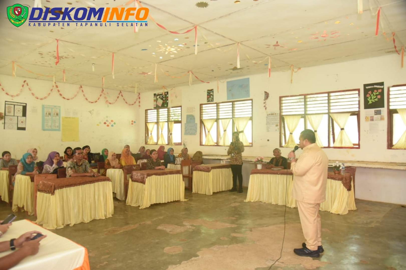 Wujud Kepedulian Pada Dunia Pendidikan, Bupati Tapsel Kunjungi SMPN 3 Garonggang 