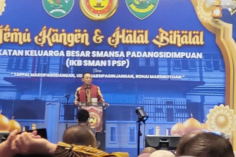 Hadir di HBH, Gus Irawan ajak alumni SMAN 1 Sidimpuan Ikut bangun Tapsel