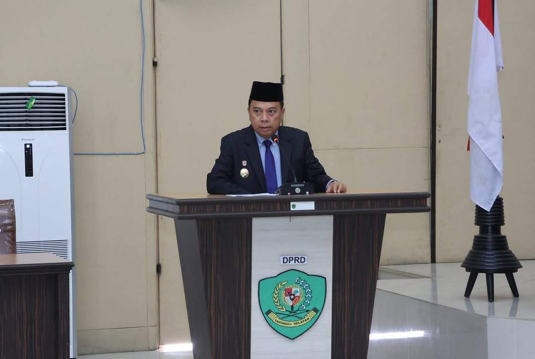 Wabup Tapsel Sampaikan Rancangan Perubahan KUA-PPAS 2025 ke DPRD