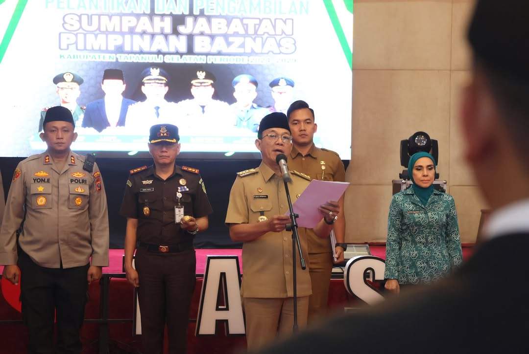 Lantik Pimpinan Baznas, Bupati Tapsel Tekankan Zakat Produktif untuk Kesejahteraan Umat