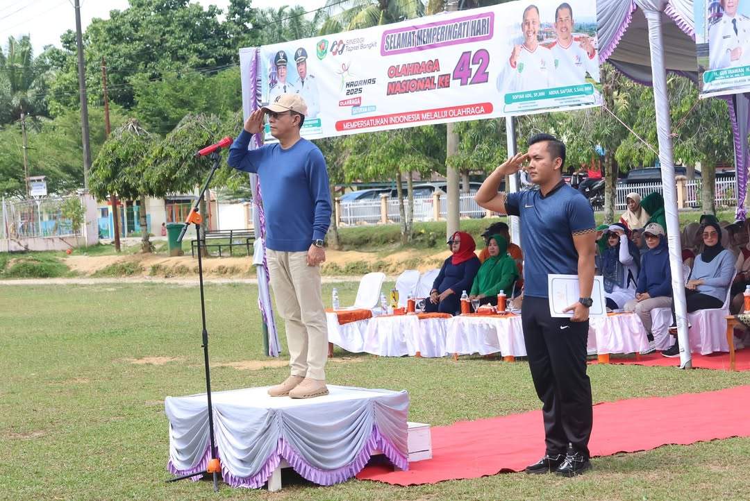 Hadiri Peringatan HAORNAS ke-42 di Batang Toru, Bupati Tapsel: “Olahraga Satukan Kita”